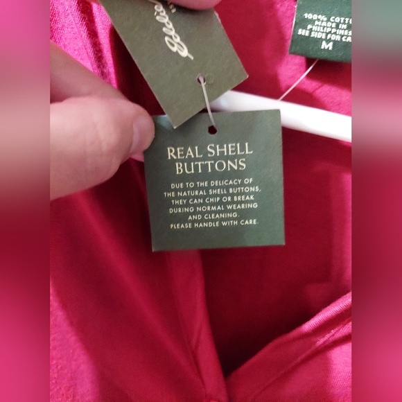 NWT Eddie Bauer Red Polo Shirt with Buttons Size Medium - Picture 9 of 9